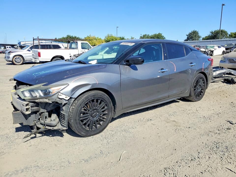 2017 NISSAN Maxima