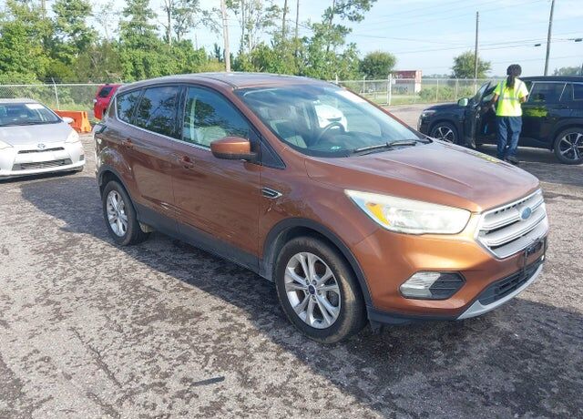 2017 FORD Escape