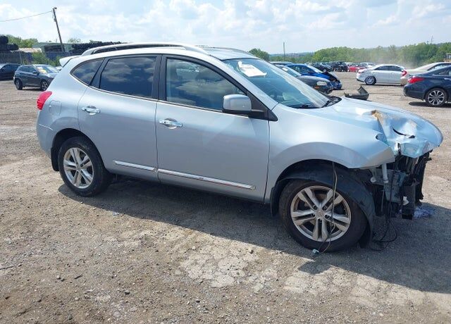 2012 NISSAN Rogue