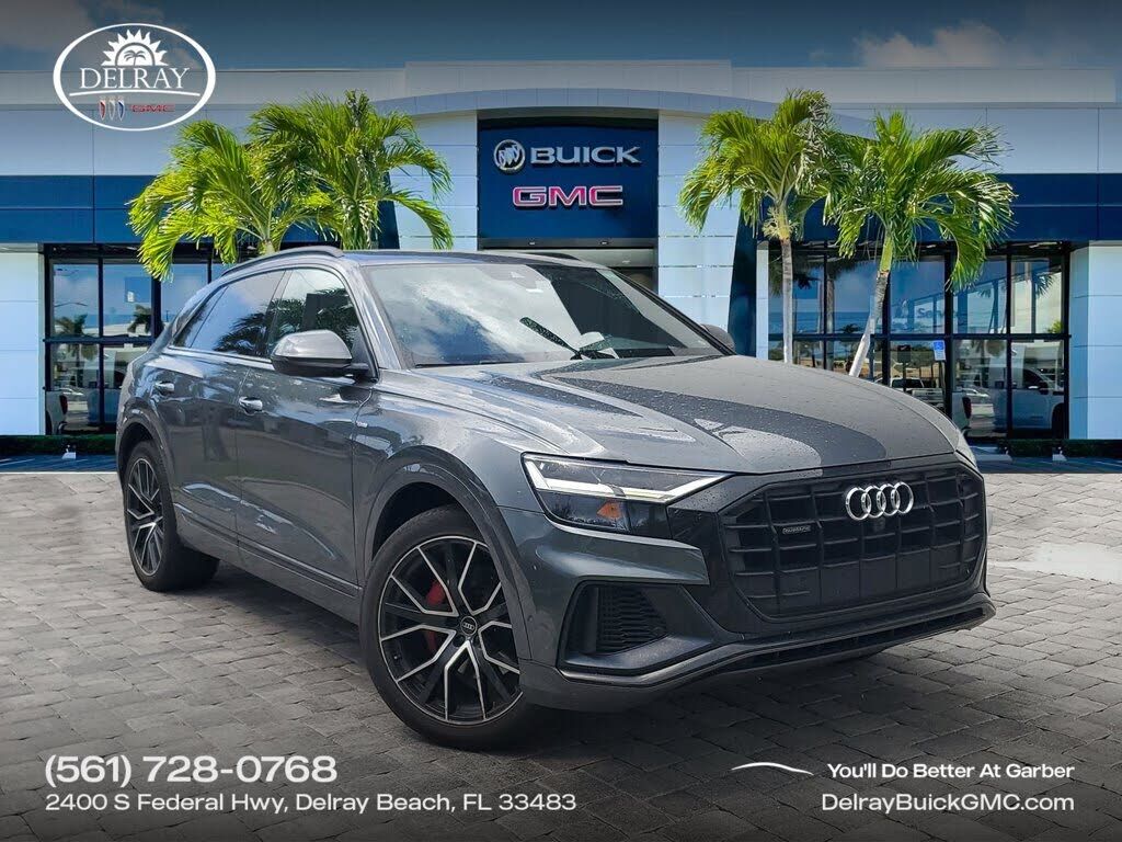 2021 AUDI Q8