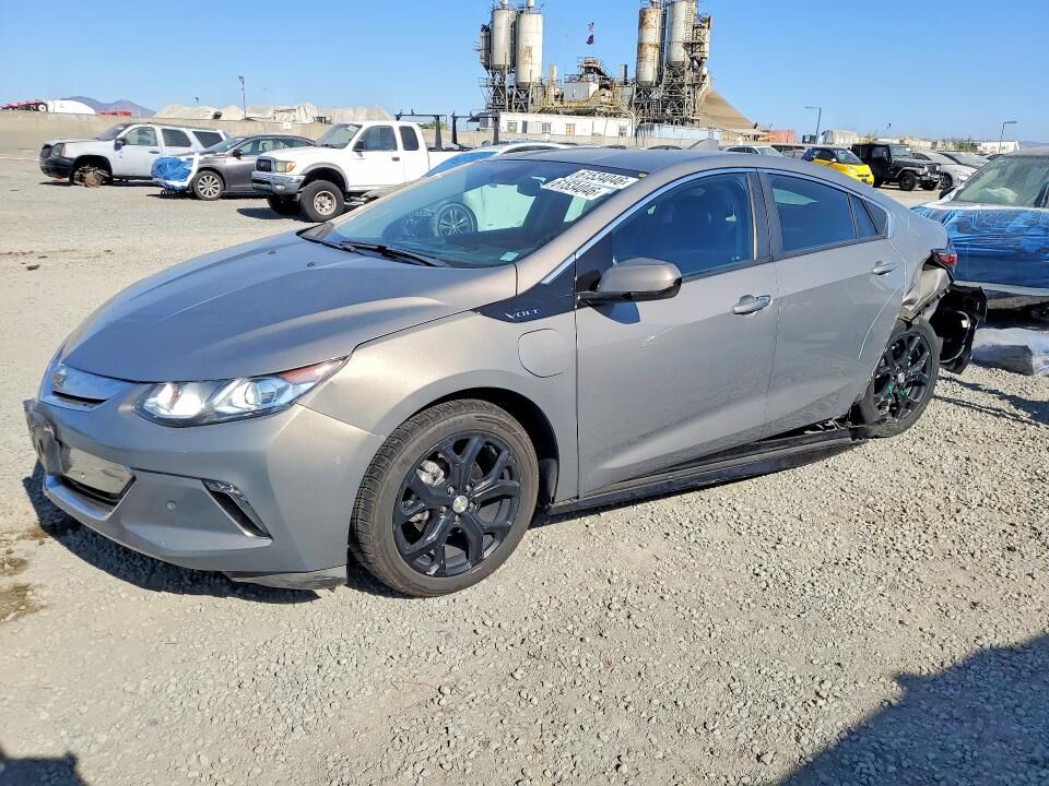 2017 CHEVROLET Volt