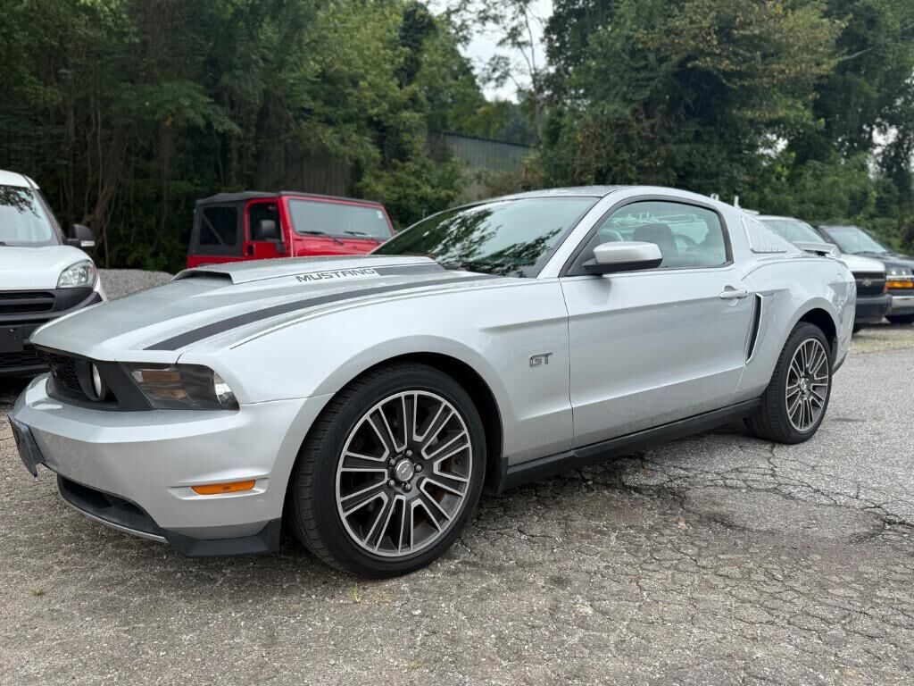 2010 FORD Mustang