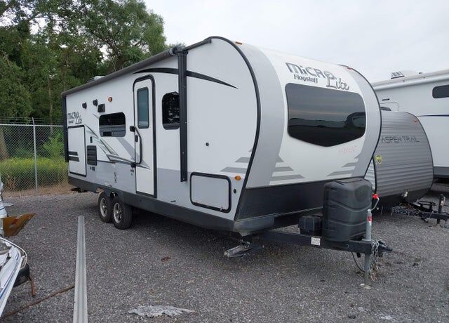 2019 FOREST RIVER Flagstaff Lite Weight Trailers