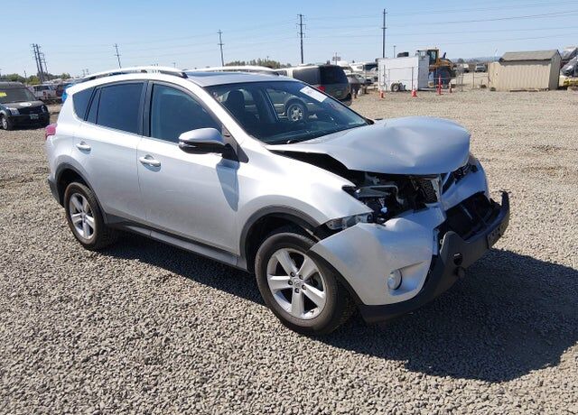2013 TOYOTA RAV4