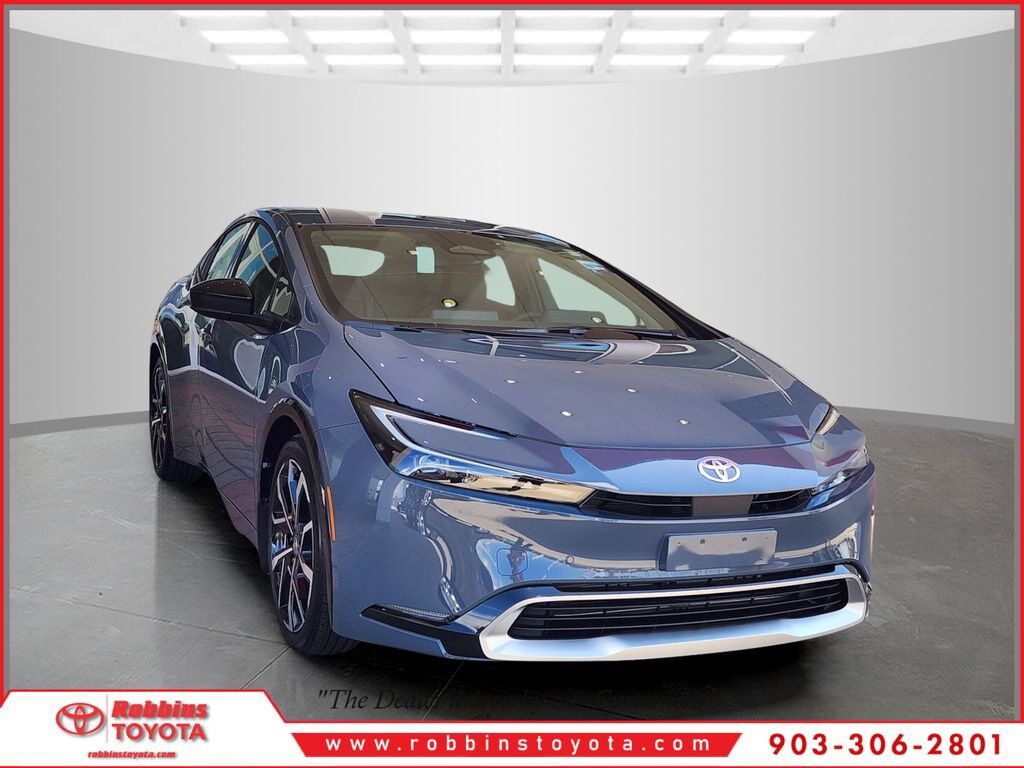 2026 TOYOTA Prius