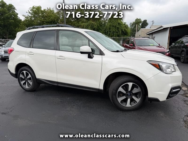 2017 SUBARU Forester