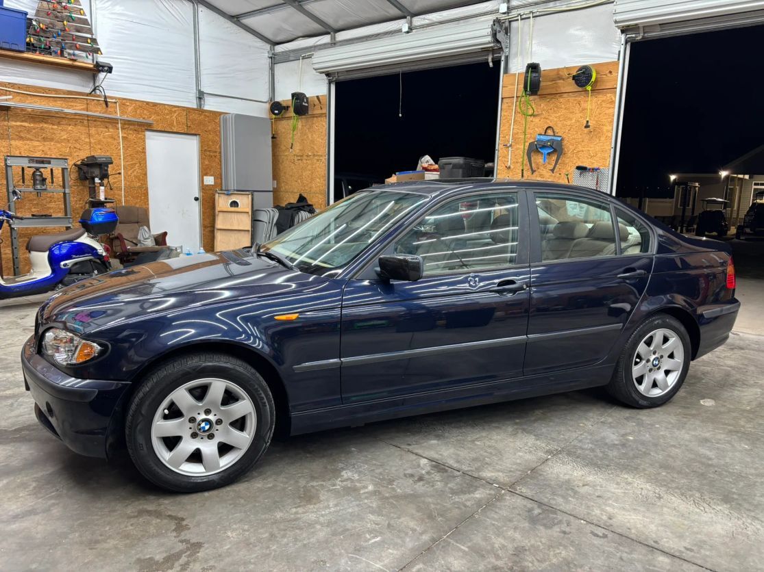 2004 BMW 3 Series