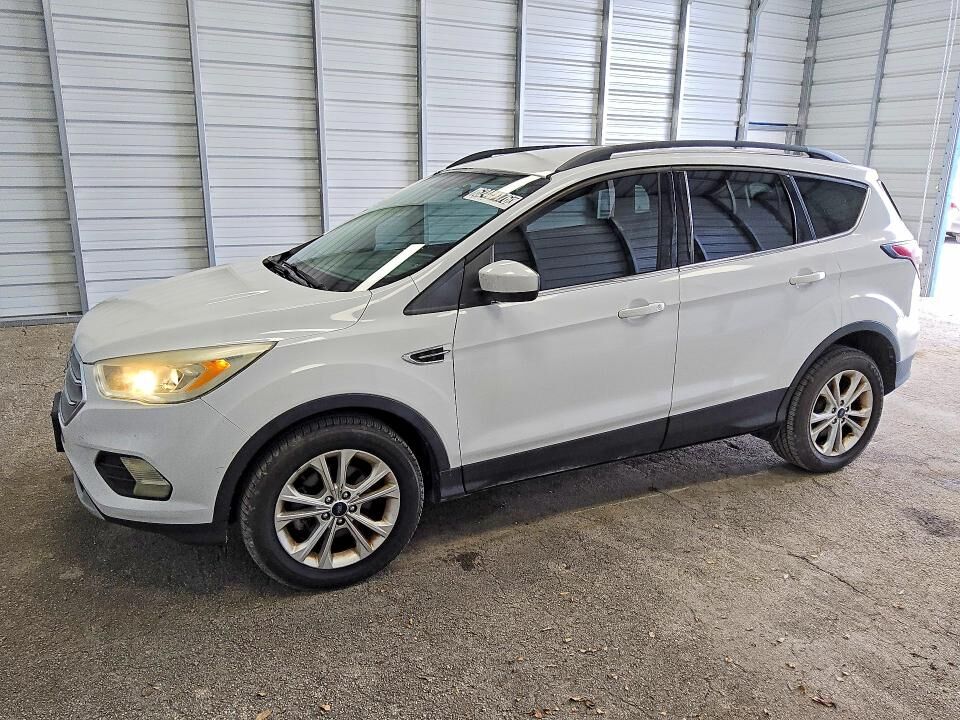 2017 FORD Escape