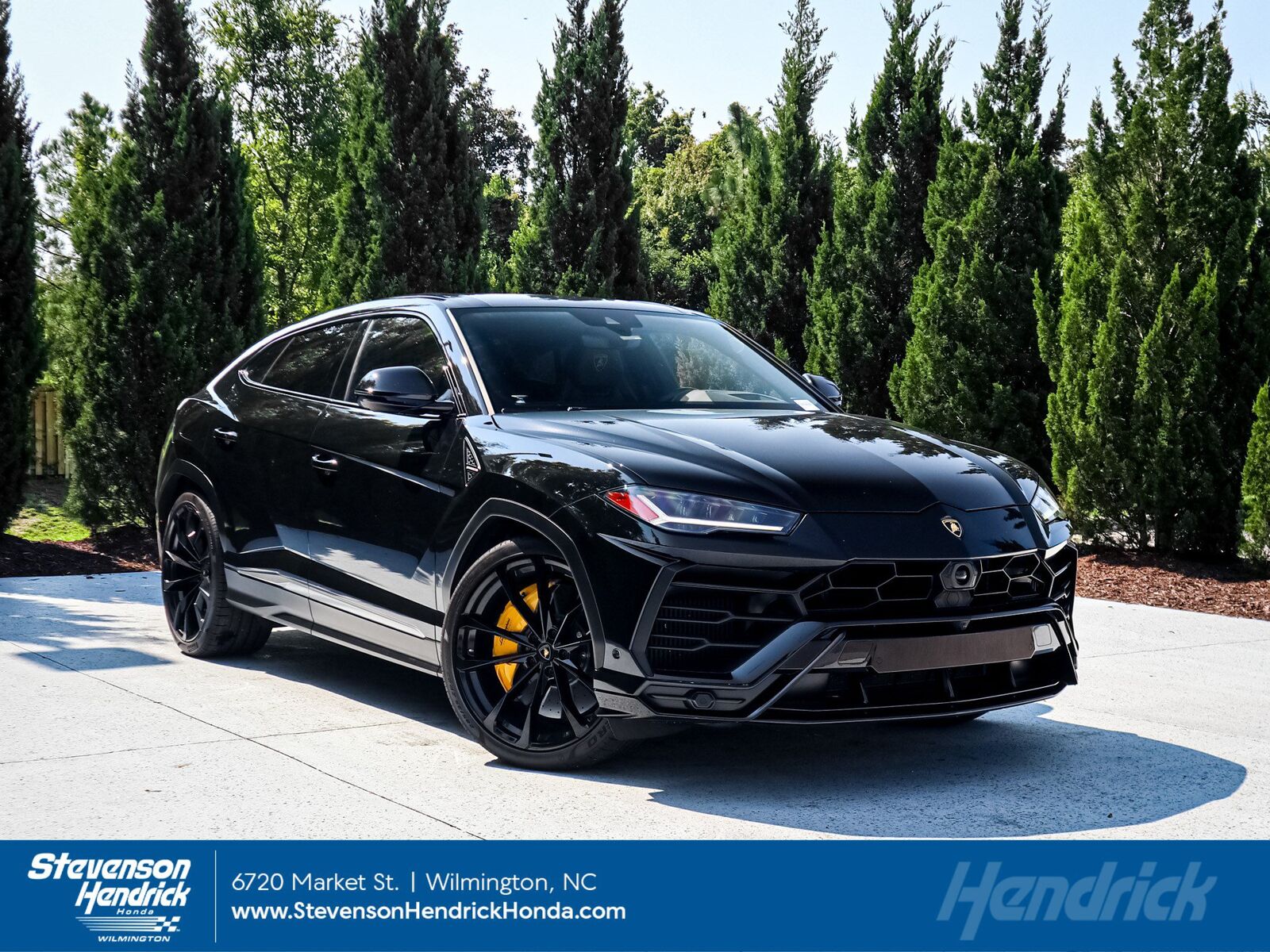 2021 LAMBORGHINI URUS