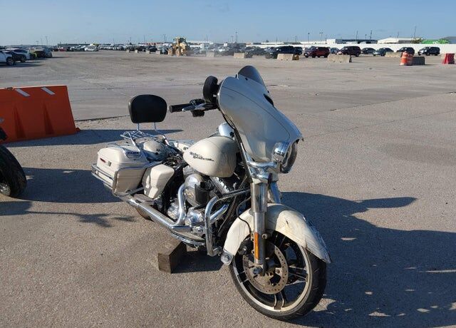 2015 HARLEY DAVIDSON Street Glide Special