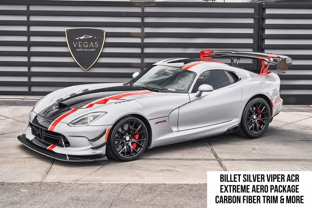 2016 DODGE Viper