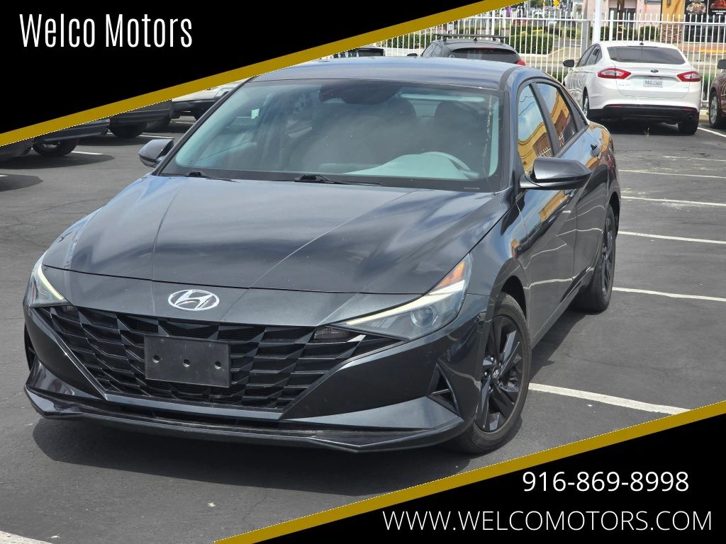 2022 HYUNDAI Elantra