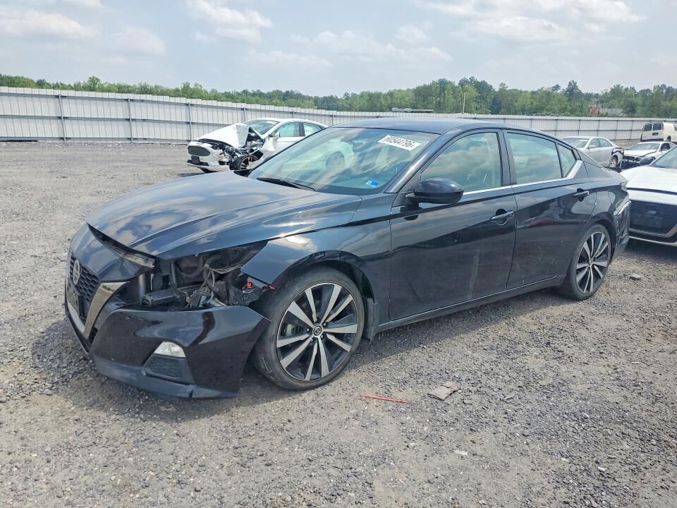 2022 NISSAN Altima