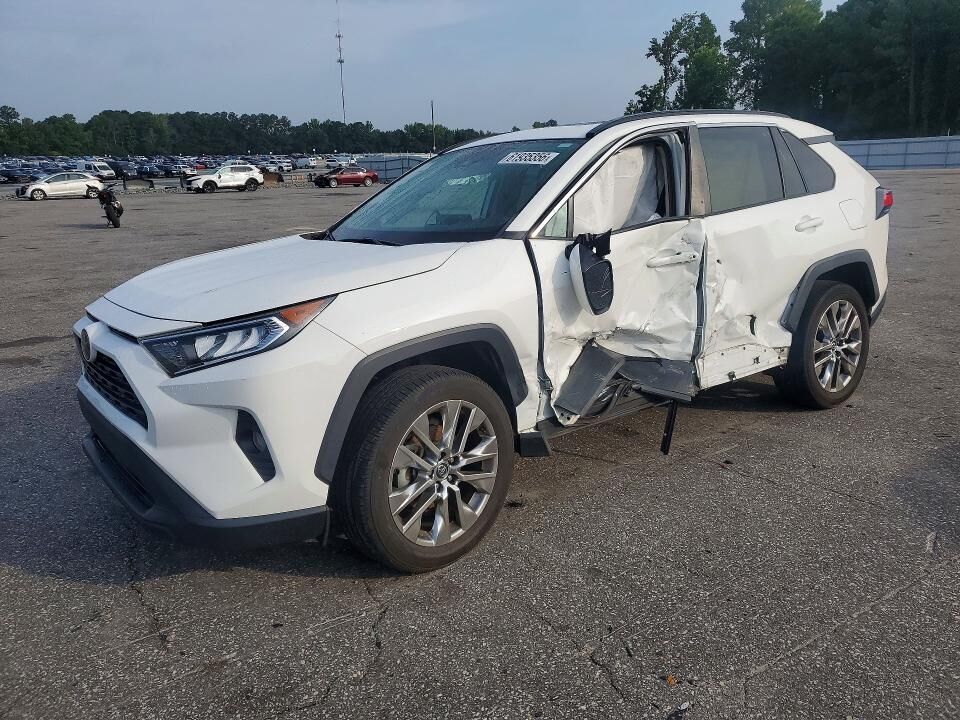 2020 TOYOTA RAV4