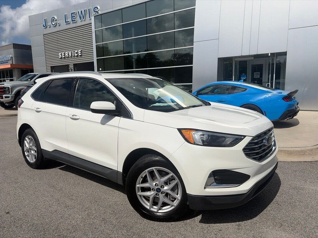 2022 FORD Edge