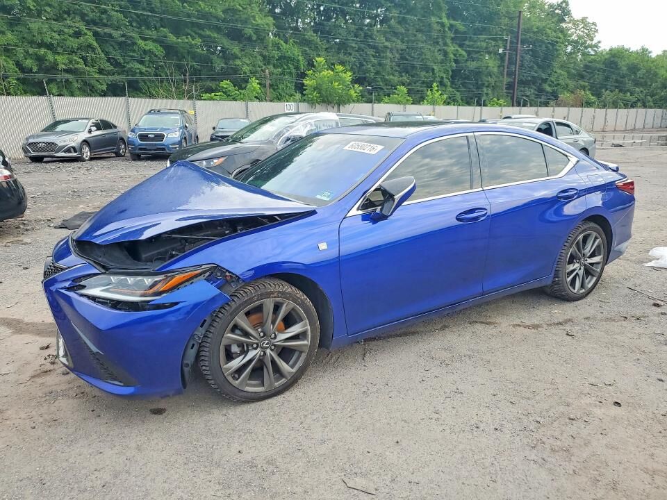 2019 LEXUS ES