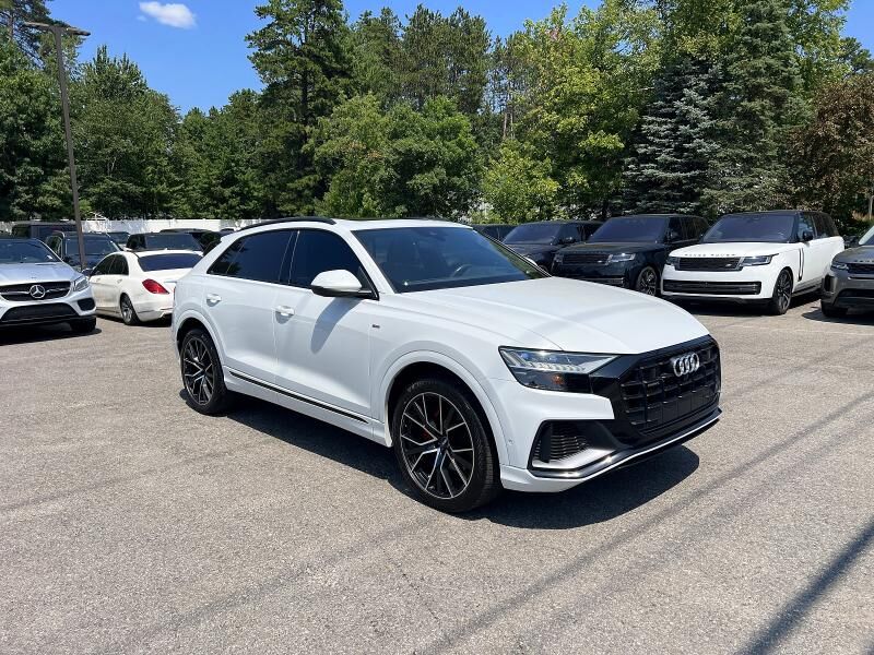 2019 AUDI Q8