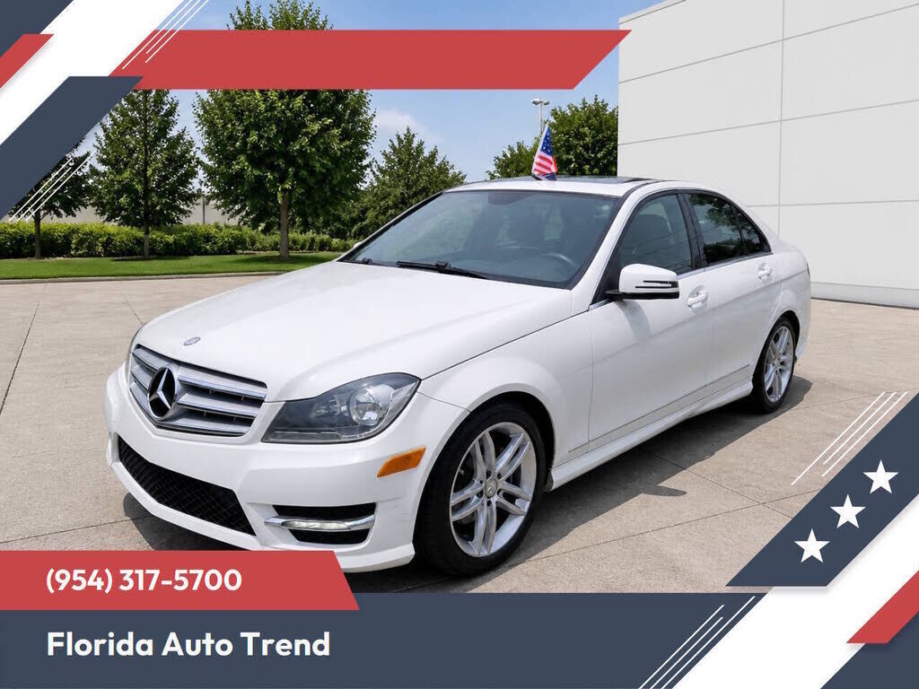 2013 MERCEDES-BENZ C-Class