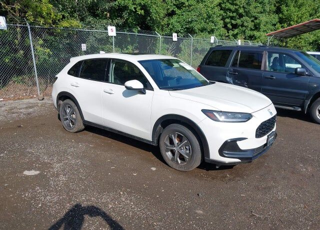 2025 HONDA HR-V