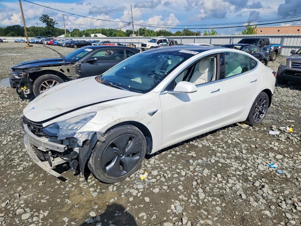 2020 TESLA Model 3