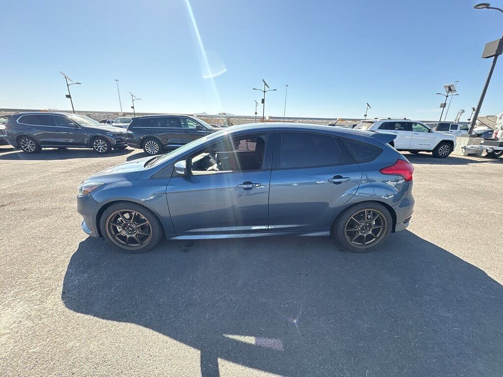 2018 FORD Focus