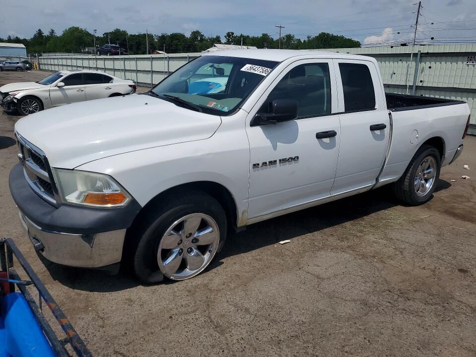 2011 DODGE Ram
