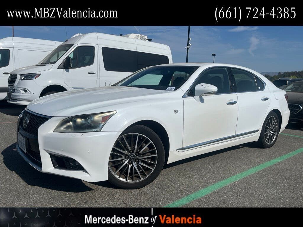 2013 LEXUS LS