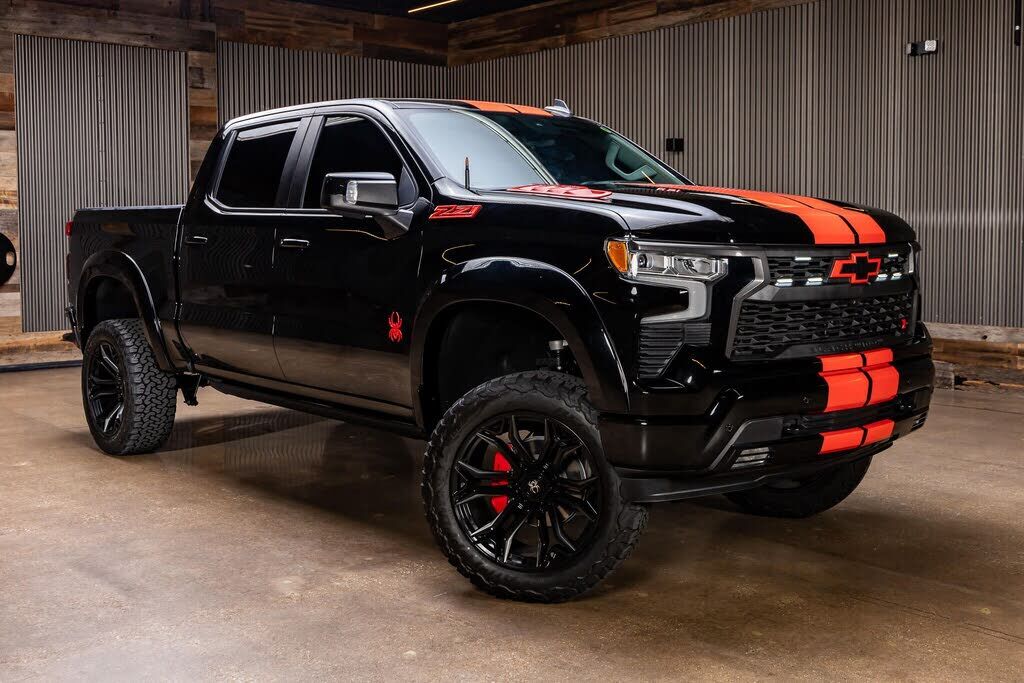 2024 CHEVROLET Silverado