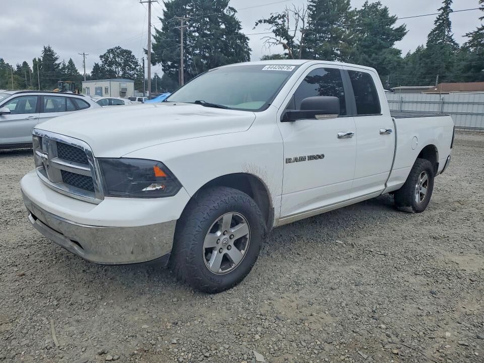 2012 DODGE Ram