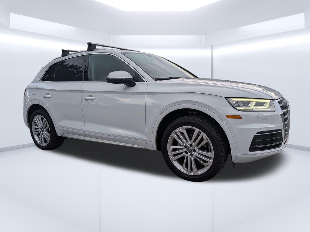 2020 AUDI Q5