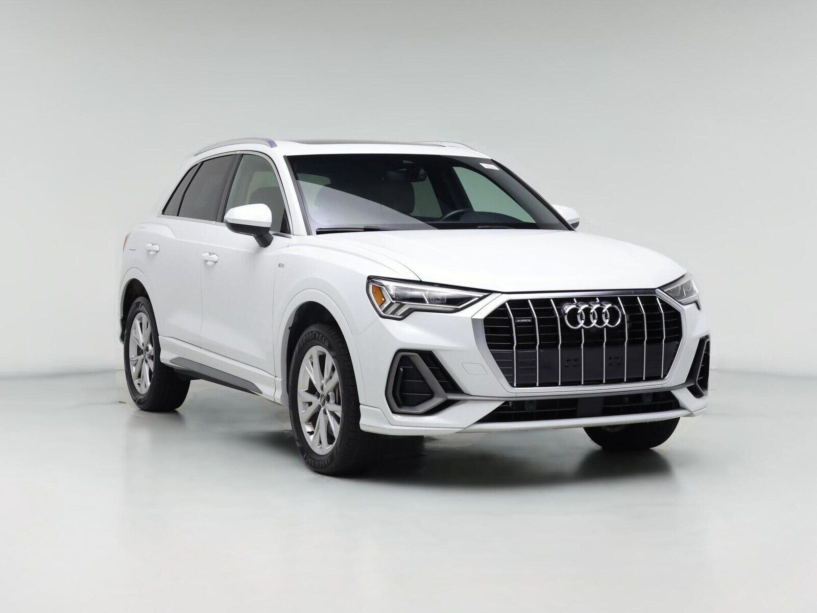 2022 AUDI Q3