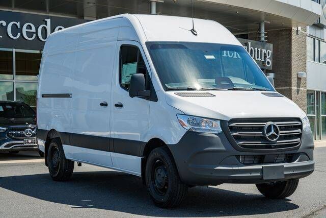 2026 MERCEDES-BENZ Sprinter