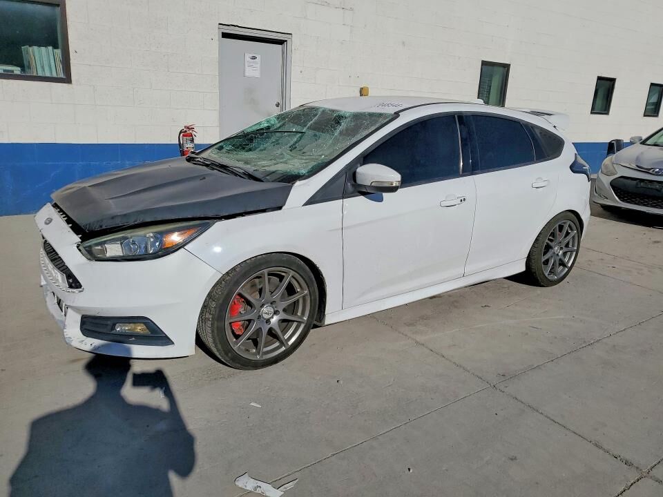 2015 FORD Focus
