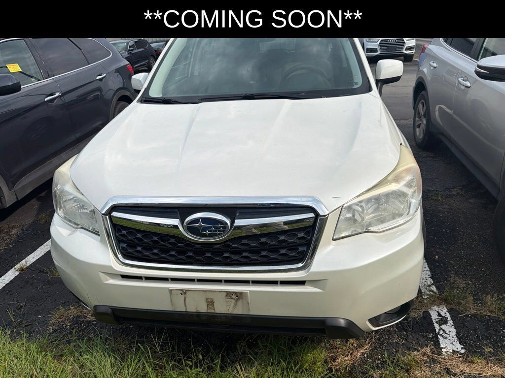 2015 SUBARU Forester