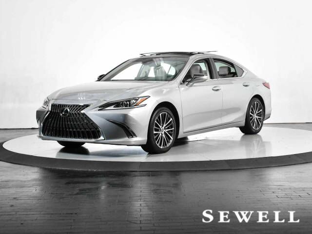 2023 LEXUS ES