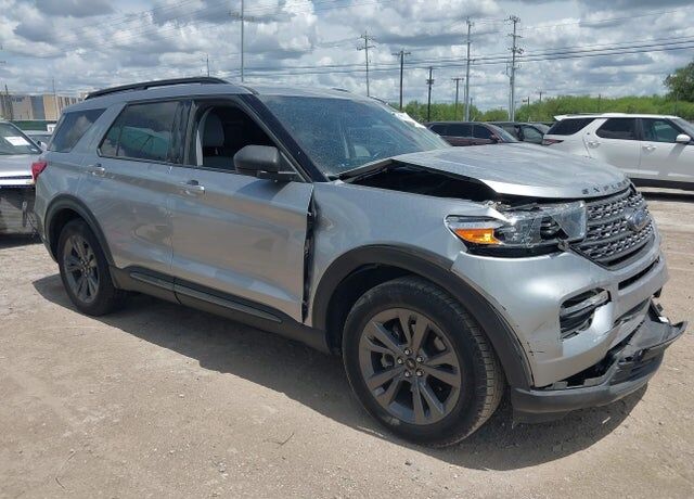 2021 FORD Explorer