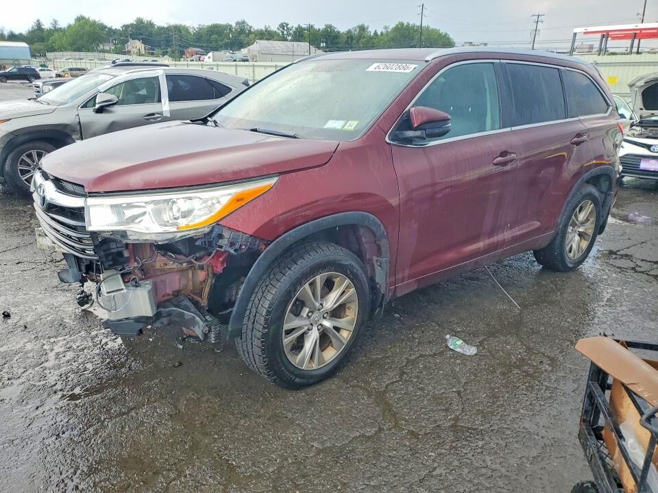 2014 TOYOTA Highlander