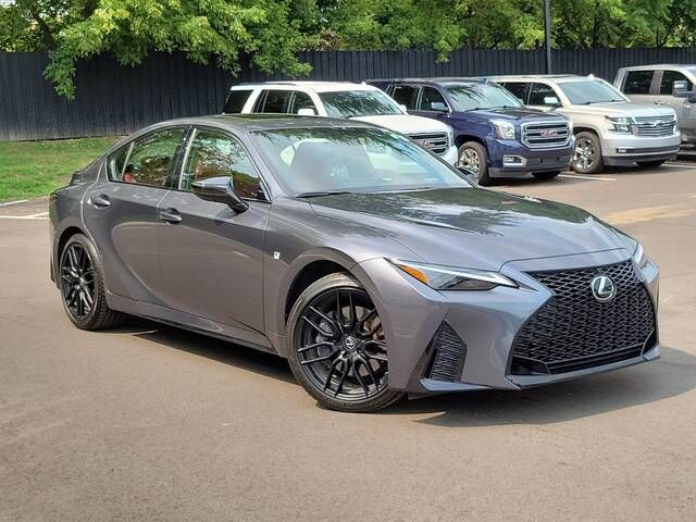 2024 LEXUS IS