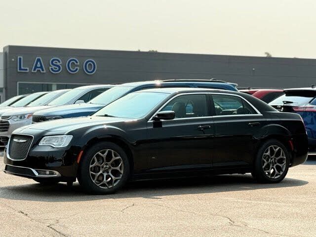2017 CHRYSLER 300