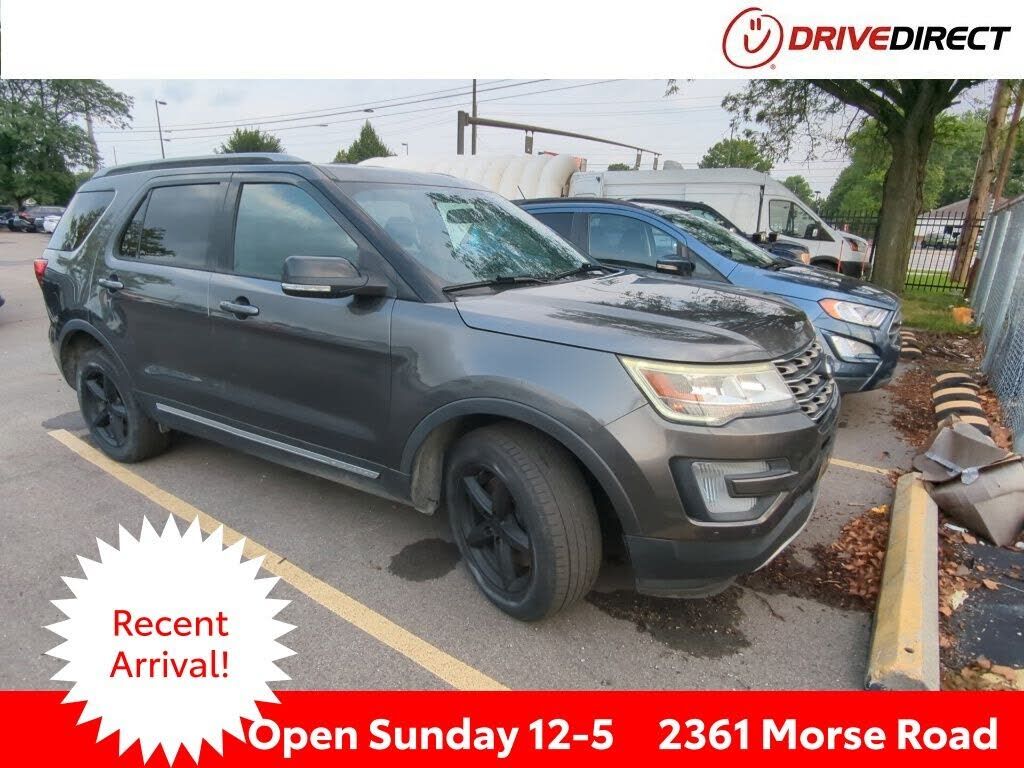 2017 FORD Explorer
