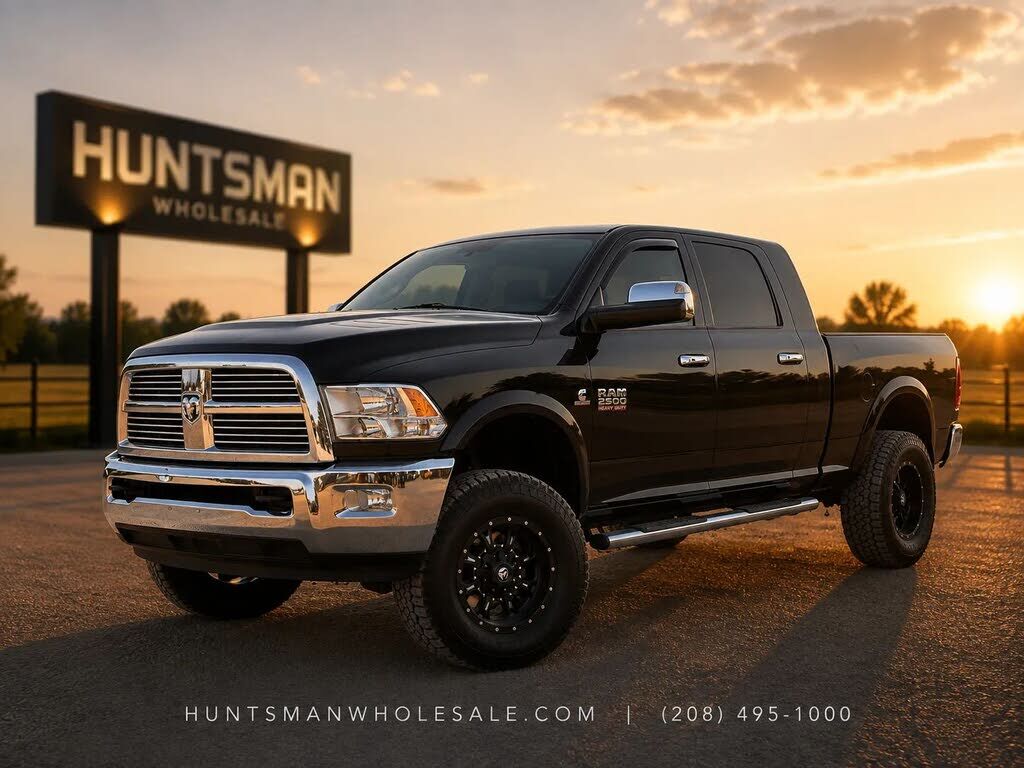 2012 DODGE Ram