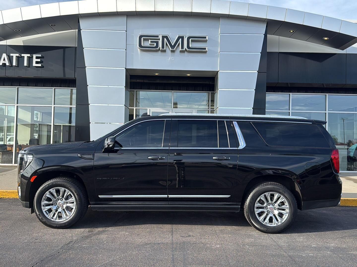 2023 GMC Yukon XL