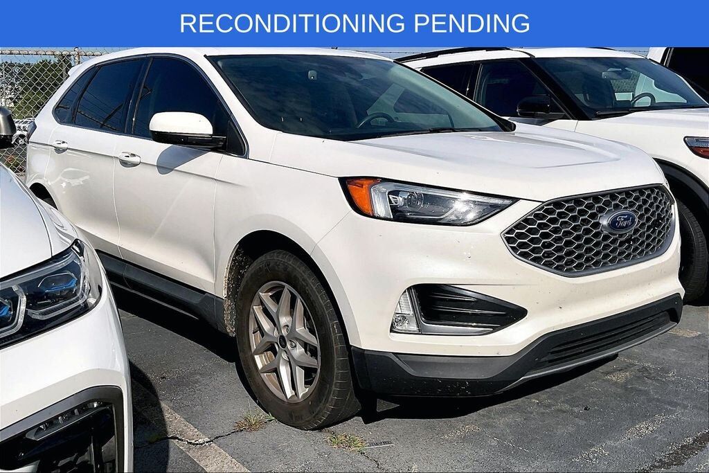 2023 FORD Edge