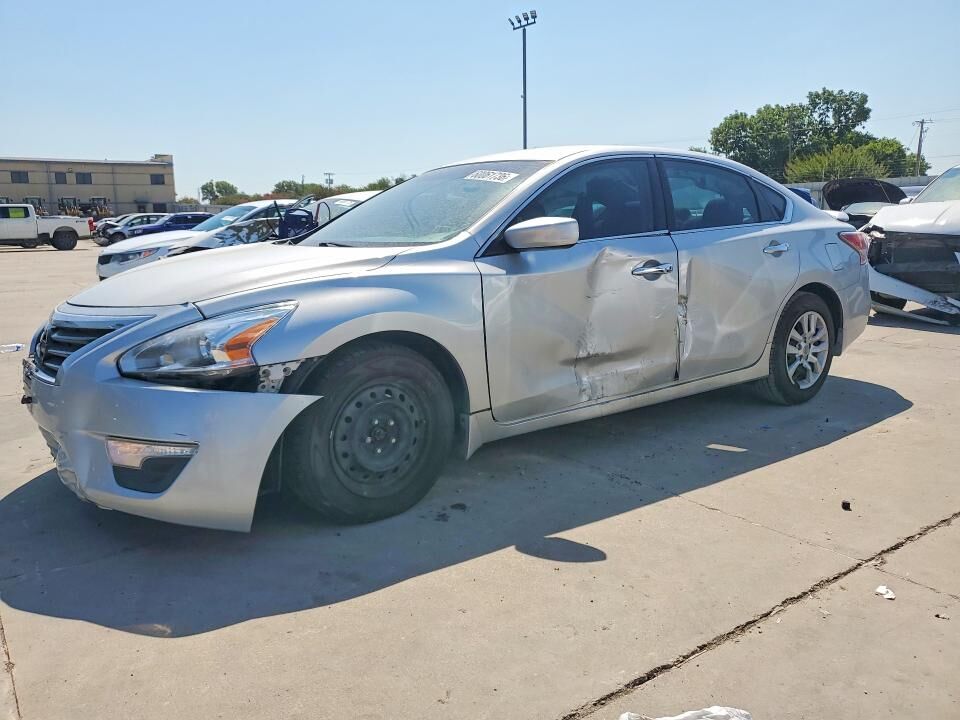 2015 NISSAN Altima