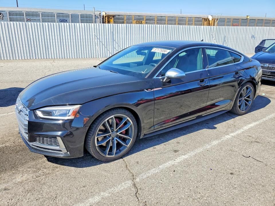 2018 AUDI S5