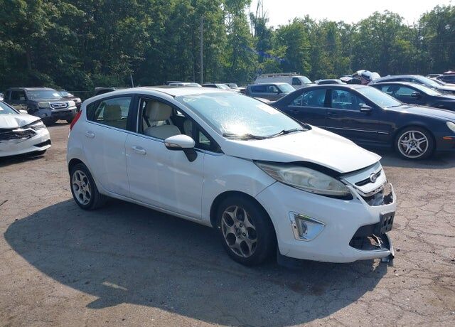 2011 FORD Fiesta