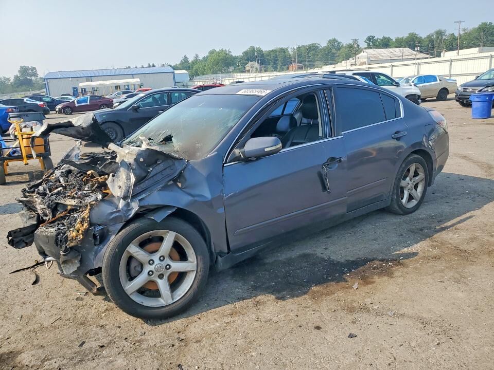2010 NISSAN Altima