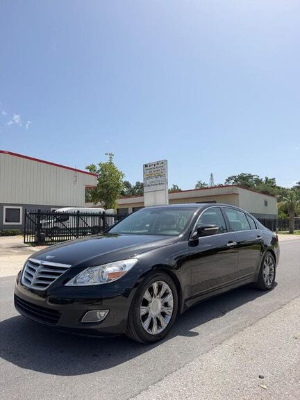 2011 HYUNDAI Genesis