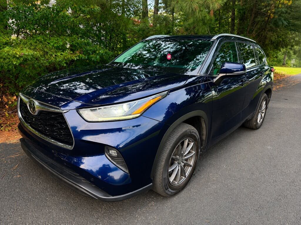 2020 TOYOTA Highlander