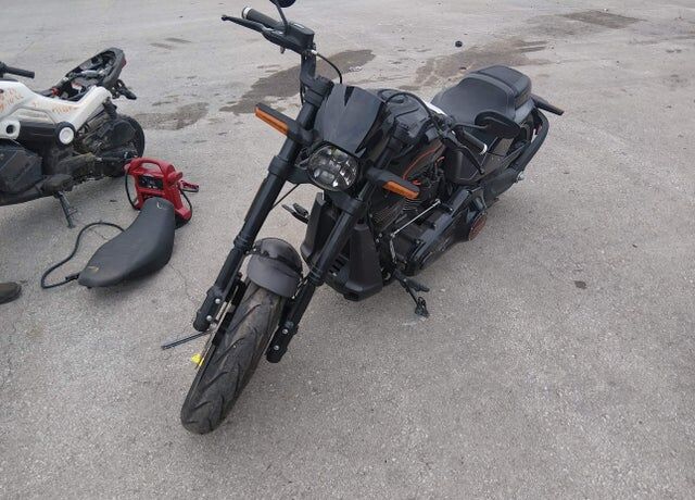 2019 HARLEY DAVIDSON FXDRS / FXDR 114